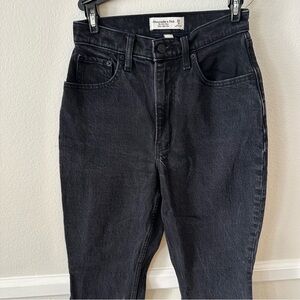 A&F The Kick Flare Ultra High Rise 25